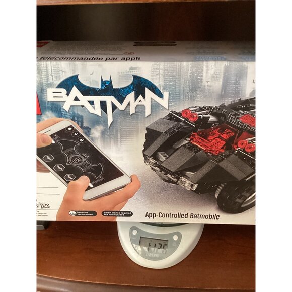 New Lego 76112 Batman Batmobile Remote Technic Building Set App-Controlled - Picture 8 of 8